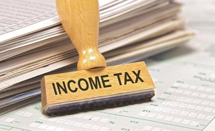 Income Tax Slabs Under the New and Old Regime for Individuals: Full Comparison
